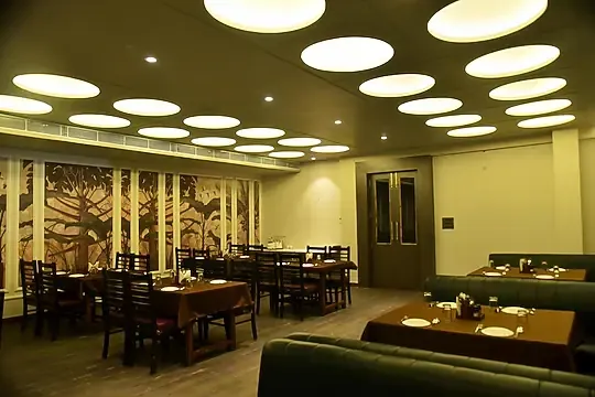 best 3 star hotels in hotel shri residency bhopal
