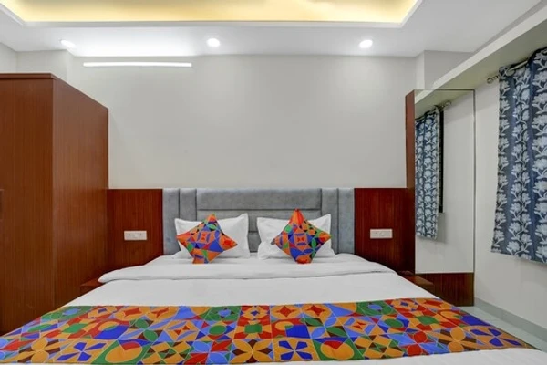 hourly hotels in hotel shri vinayak bhopal
