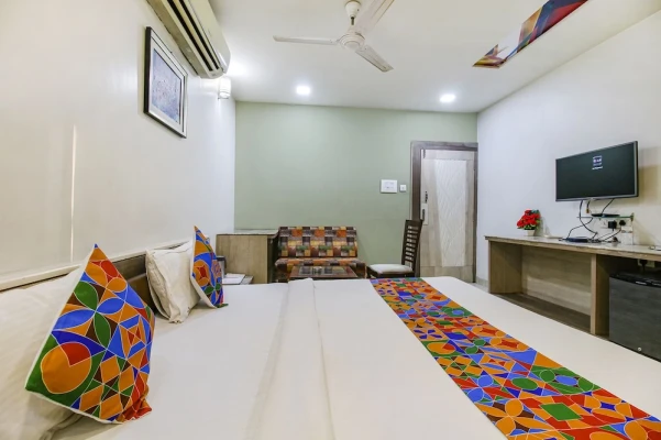hotel with swimming pool in mp nagar zone 2, bhopal - hotel smriti star