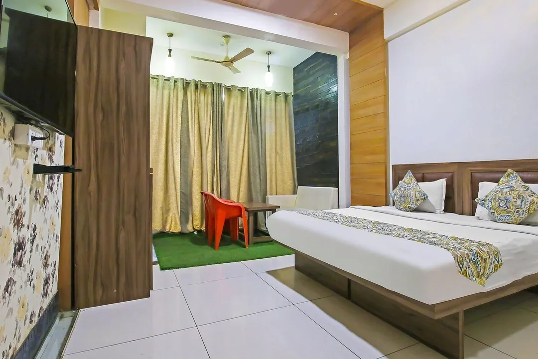 best luxury hotels in hotel sugar cube bhopal
