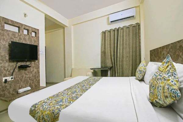 hotel with bar in narmadapuram road, bhopal - hotel sugar cube