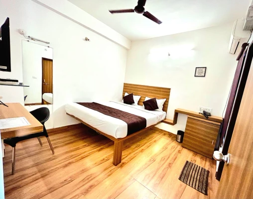 best hotels for unmarried couples in hotel sukh palace bhopal