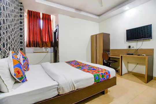 hotel near bhopal airport - hotel surbhi