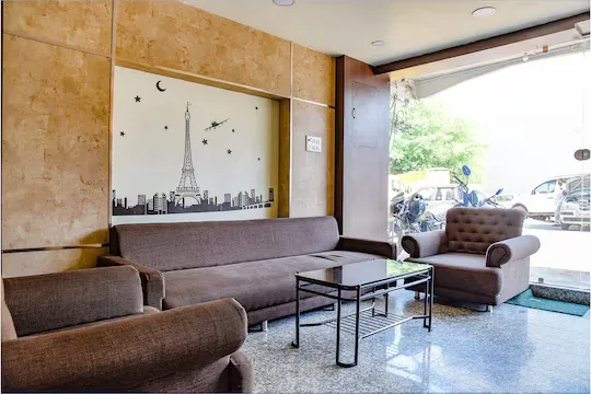 hotel with bar in mp nagar zone 2, bhopal - hotel surbhi