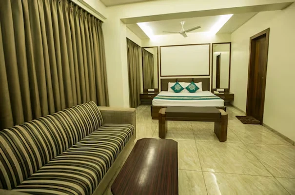 hotel with bar in railway station, bhopal - hotel surya
