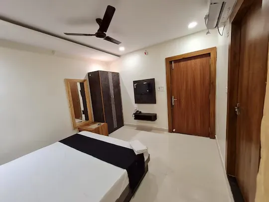 best hotel stay in hotel swastika inn bhopal