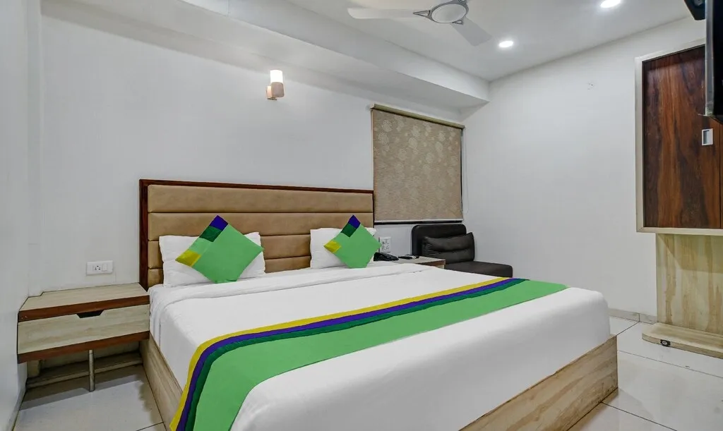 day stay hotels in hotel taste of temple bhopal
