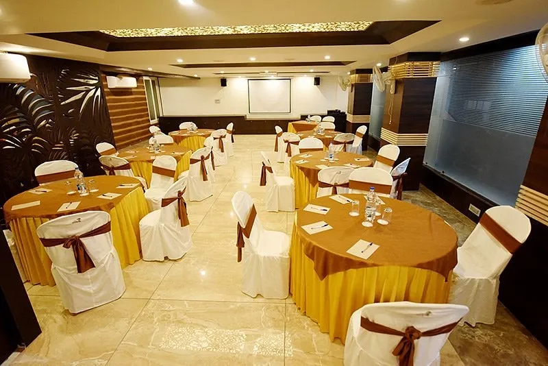 day hotels in hotel the bentree bhopal