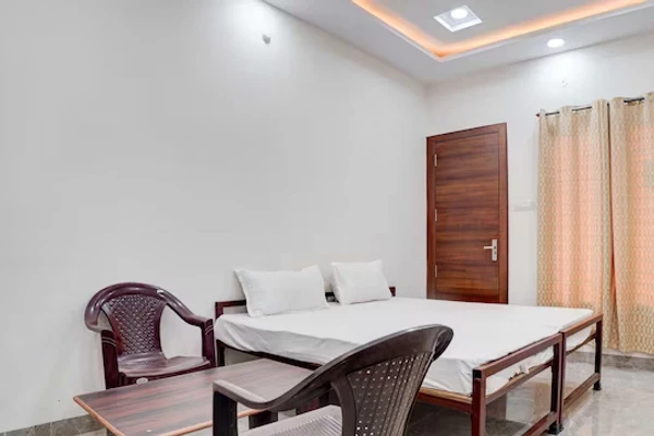night stay hotels in hotel the kavish bhopal