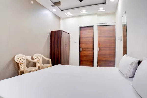 best early check in hotels in hotel the kavish bhopal