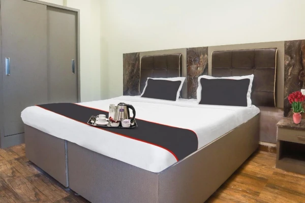 best corporate hotels in hotel the villa bhopal