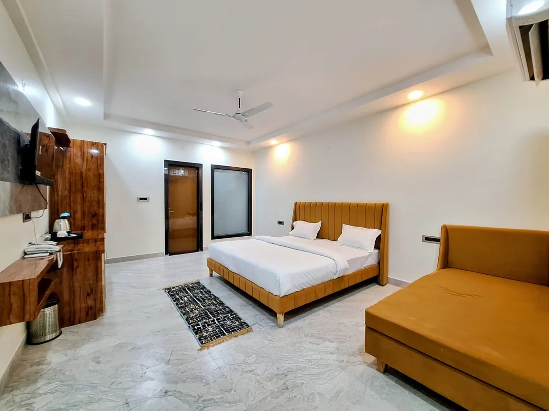 hotel with gym in shahpura, bhopal - hotel the vinayak