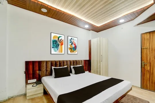 best cheap hotels in hotel trisha's bhopal