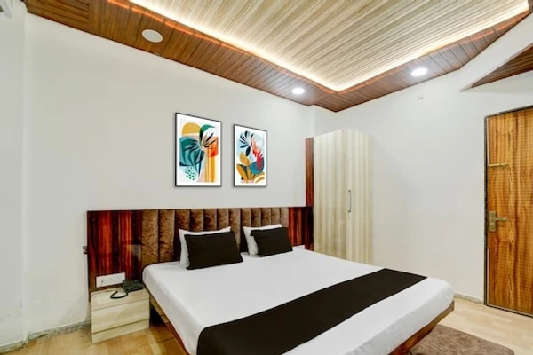 early check in hotels in hotel trisha's bhopal