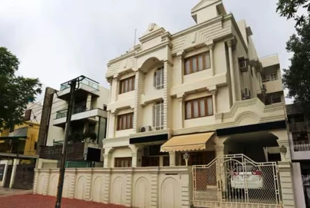 hotel with gym in habibganj railway station, bhopal - hotel vijay palace
