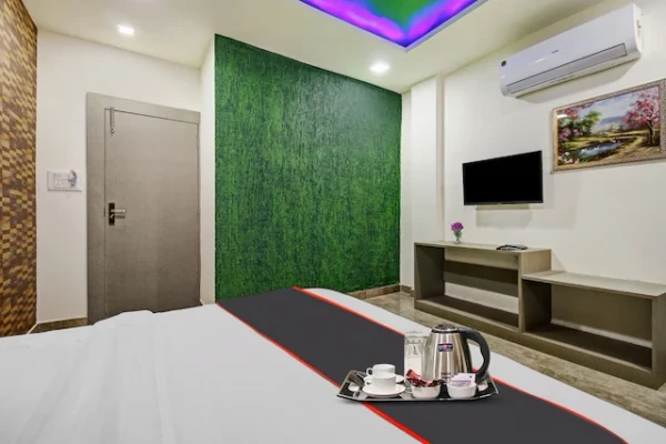 best hourly stay in hotel whistler bhopal