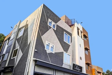 hotel with free parking in kolar road, bhopal - hotel whistler