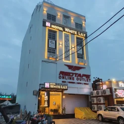 best hotels for few hours in hotel white lily (a unit of amrit hotel) bhopal