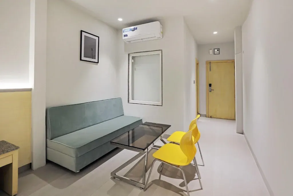 best 3 star hotels in hotel yellow courtyard unit of rvs group bhopal