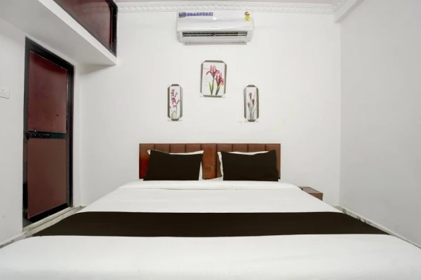 business travel hotels in hotel zoyo inn bhopal