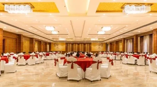 bairagarh, bhopal hotel booking - playotel resort bhopal