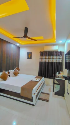 hourly stay in rk palace bhopal