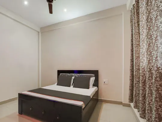 4 star hotels in shri balaji hotel and restaurent bhopal