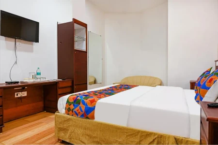 Hotel with meeting room in patel nagar, bhopal - shubh shaleen springs
