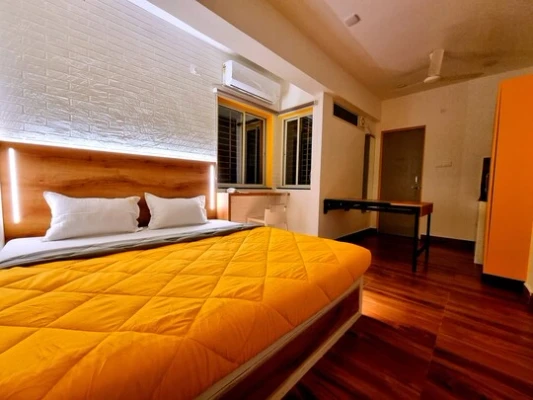 hotel near bhopal airport - stayinn nest