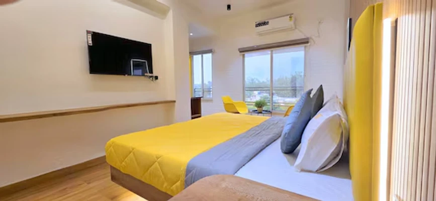 hotel with meeting room in mp nagar zone 2, bhopal - stayinn suites mp nagar