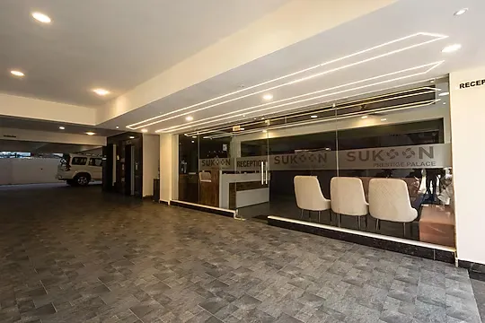 luxury hotel in sukoon prestige palace bhopal