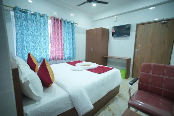 3 star hotel in bapuji nagar, bhubaneswar - hotel mirka plaza