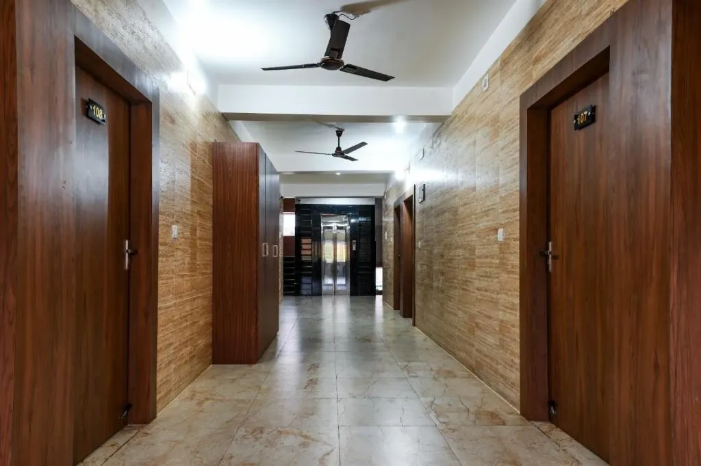 budget hotel in bapuji nagar, bhubaneswar - hotel mirka plaza
