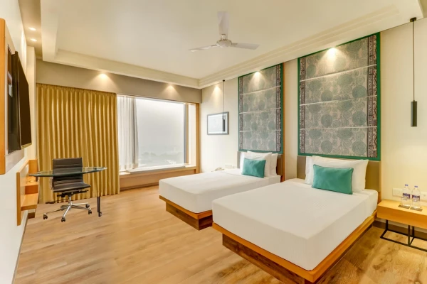 hotel near bhubaneswar airport - lemon tree premier bhubaneshwar