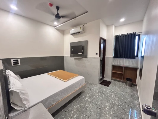best short stay hotels in hotel madhav inn bhuj