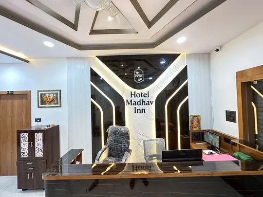 hotel in madhapar, bhuj for couples - hotel madhav inn