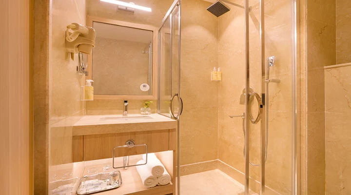 bhamaria, champaner hotel booking - lemon tree hotel motihari