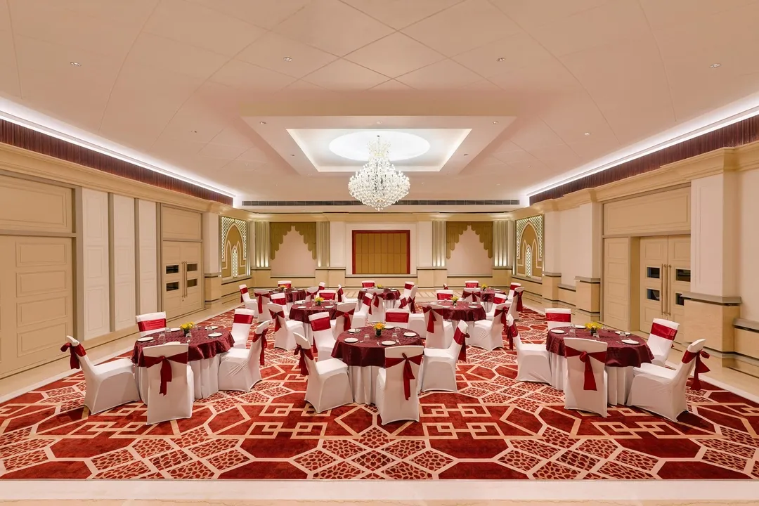 hotel with gym in bhamaria, champaner - lemon tree hotel motihari