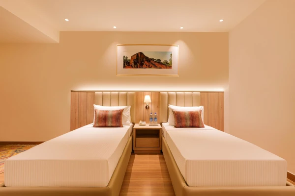 hotel with party hall in bhamaria, champaner - lemon tree hotel motihari