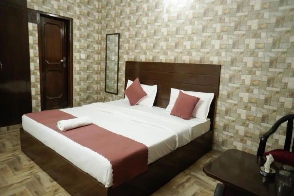 best unmarried couple friendly hotels in hotel majestica chandigarh chandigarh