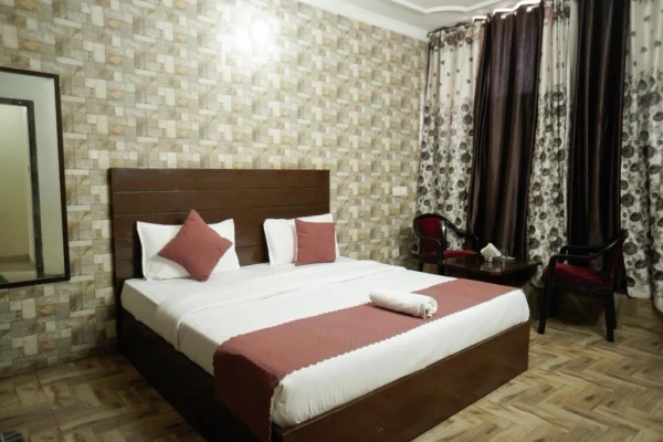 best unmarried couple friendly hotels in hotel majestica chandigarh chandigarh