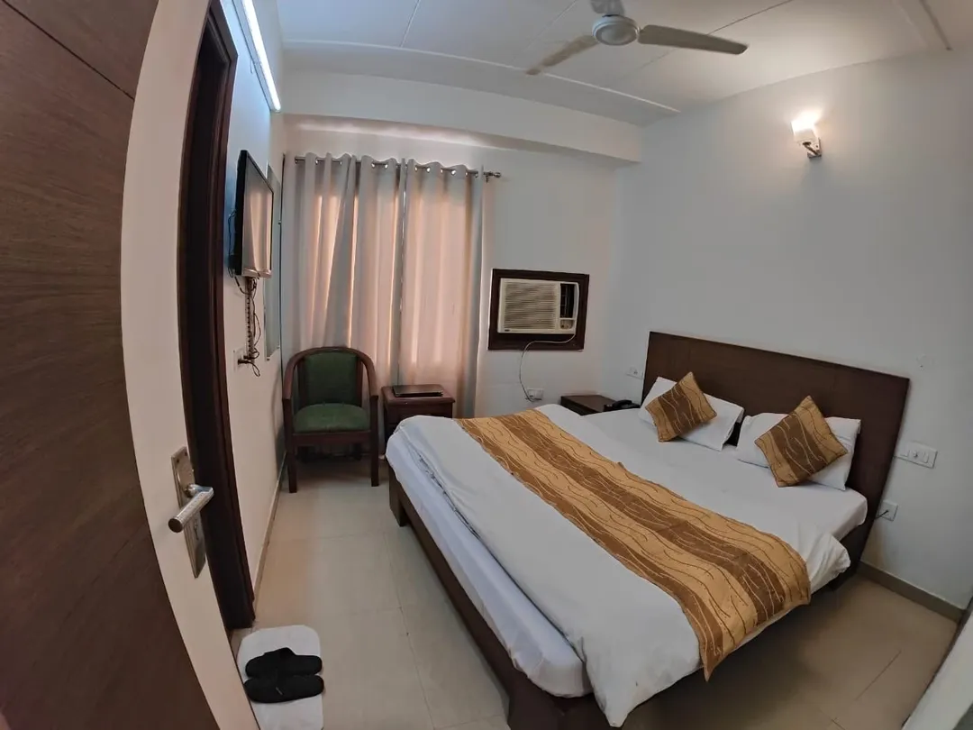 best 3 star hotels in hotel pride chandigarh