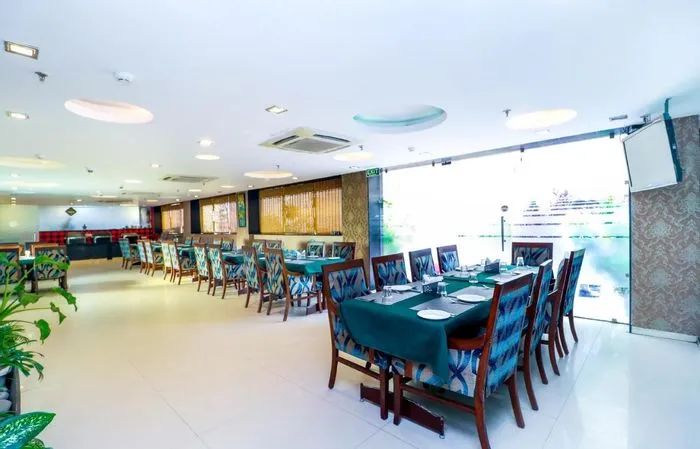 hotel with swimming pool in near ellante mall, chandigarh - hotel rajshree