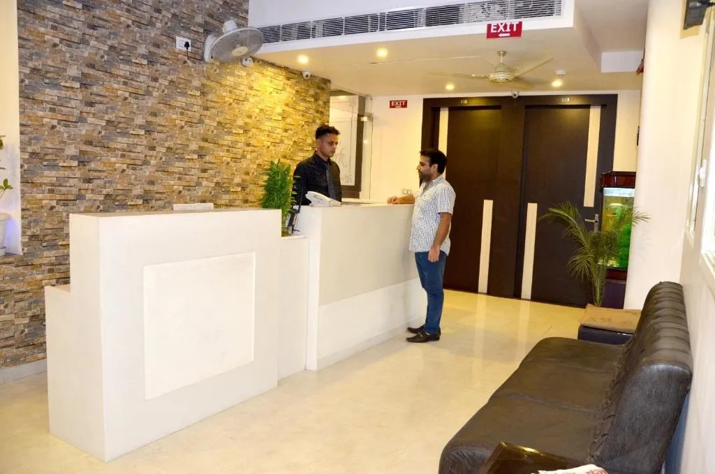 hotel with gym in sector 22, chandigarh - hotel royal park