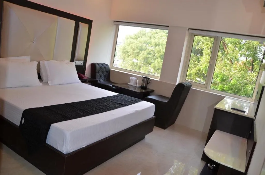 budget hotel in sector 22, chandigarh - hotel royal park