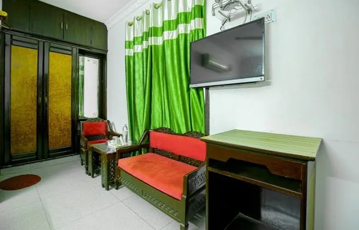 hotel near chandigarh airport - hotel shelton