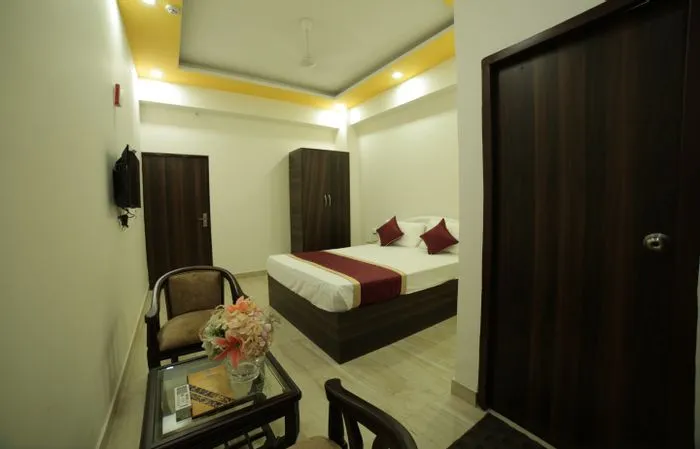 best hotels for few hours in hotel skyee residency chandigarh