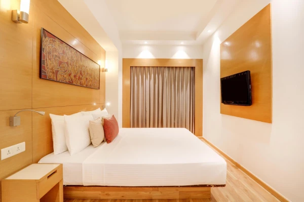 budget hotel in industrial area phase 1, chandigarh - lemon tree hotel chandigarh