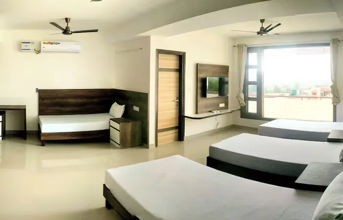 5 star hotels in pride home chandigarh