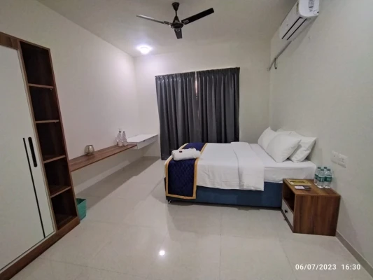 4 star hotels in apartel by aarin oragadam chennai